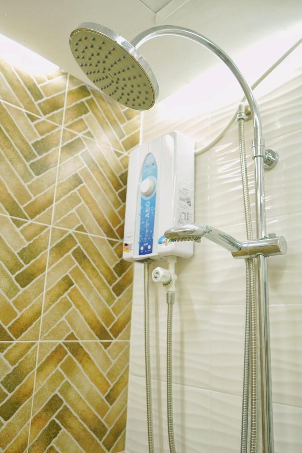 Topaz 1 Bedroom Suite Orochi Staycation Ph At Centrio Towers Cagayan de Oro Luaran gambar