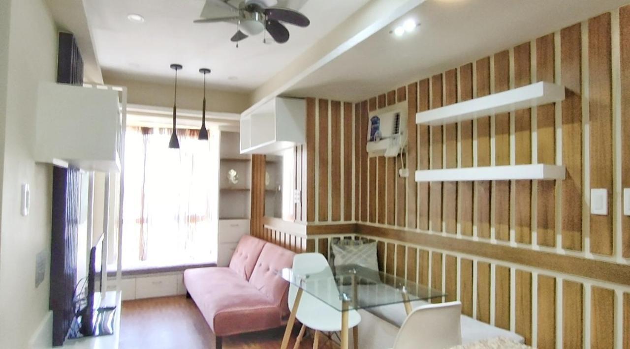 Topaz 1 Bedroom Suite Orochi Staycation Ph At Centrio Towers Cagayan de Oro Luaran gambar